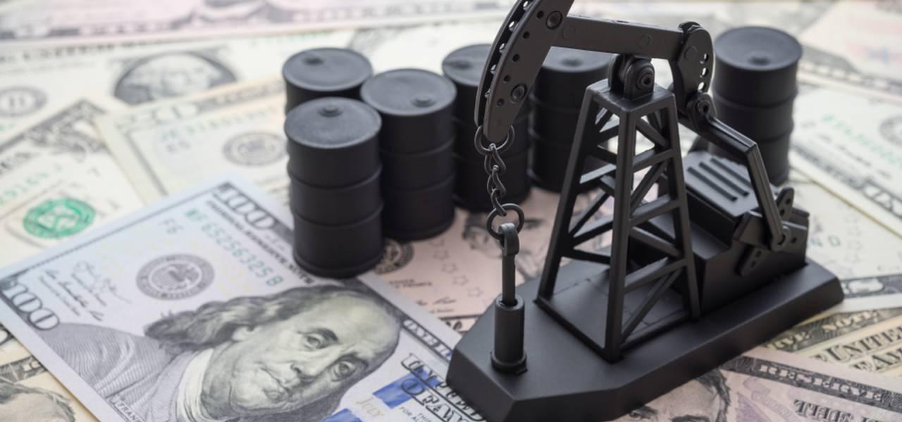 Le pétrole va-t-il descendre à 60 $ ou monter à 100 $ en 2022 ?