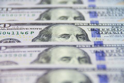 Le dollar américain va-t-il repartir à la hausse ?